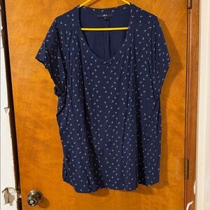 Ellos Navy Short Sleeve Tee with Pattern